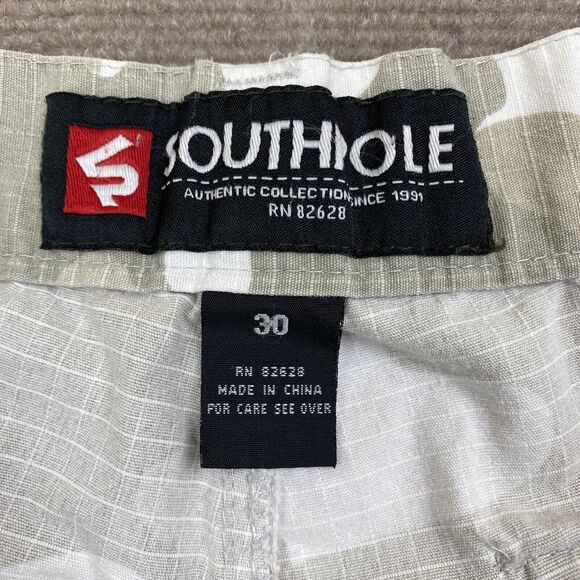 Southpole Camo Cargo Shorts Mens Size 30 Beige Ripstop Pockets Y2K - Picture 7 of 16